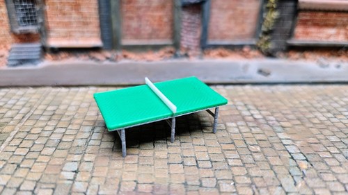 Tavolo ping pong scala h0 - ping,